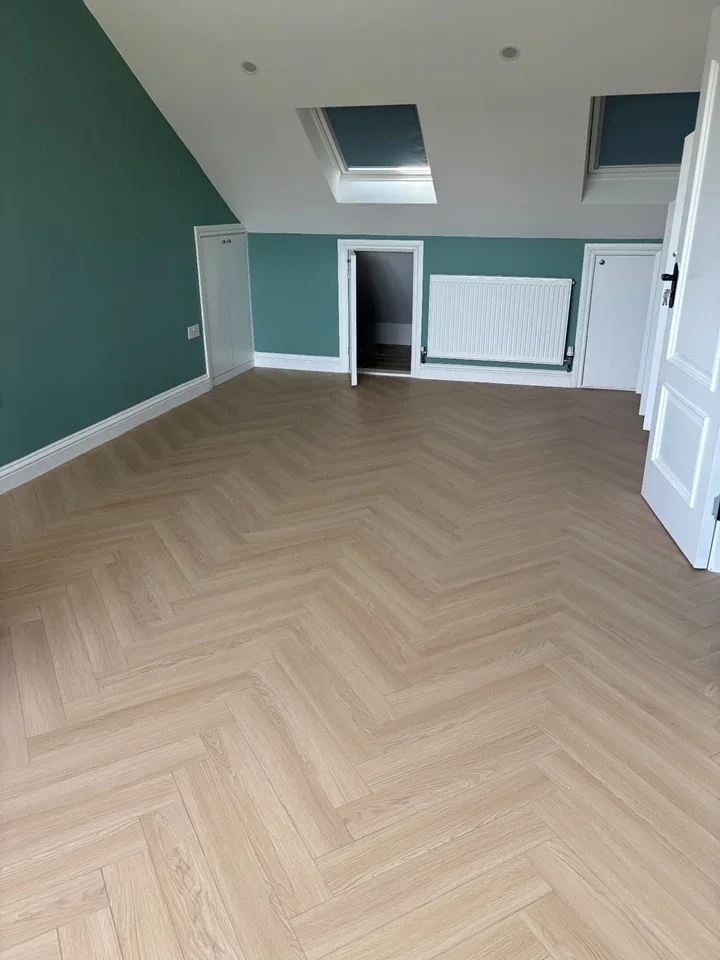 Room Beauchamp Road in Greater London
