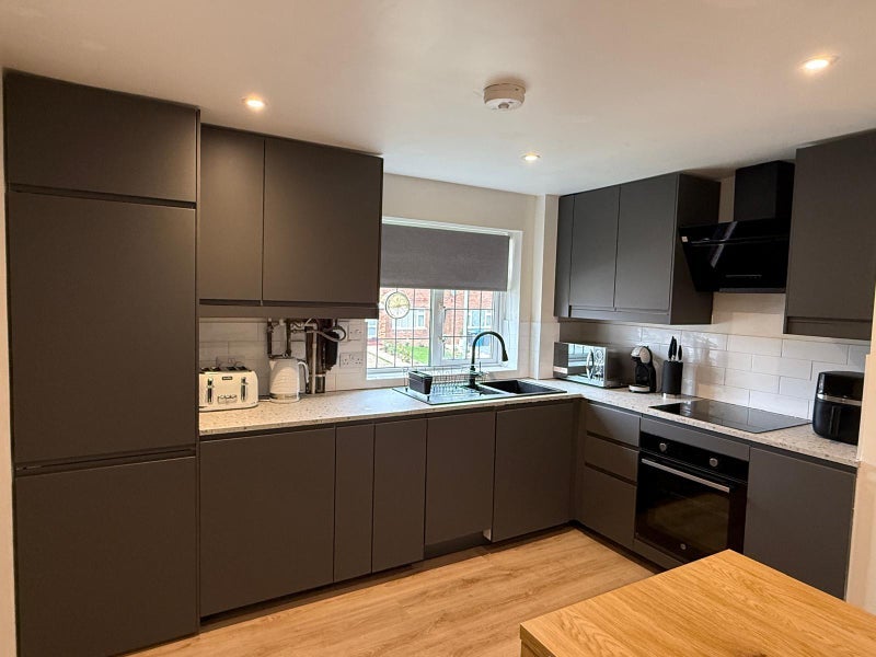 Flat Sheldrake Drive in Ipswich