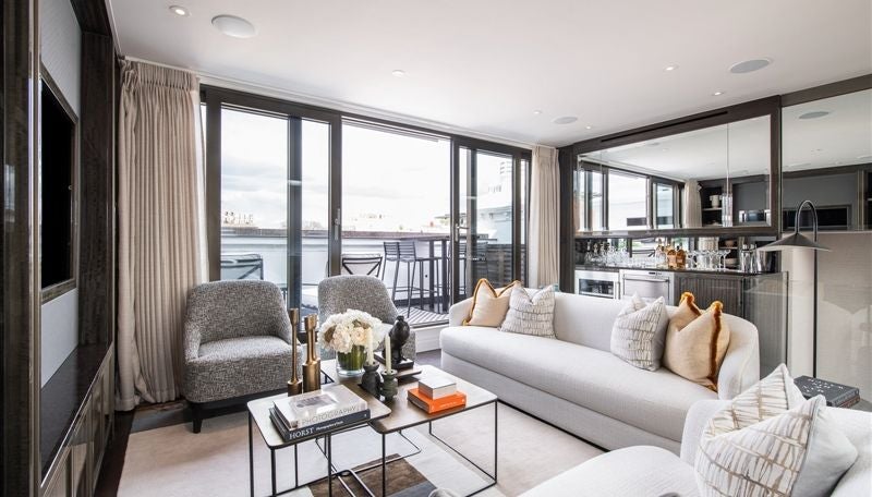 Flat Prince of Wales Terrace in Greater London