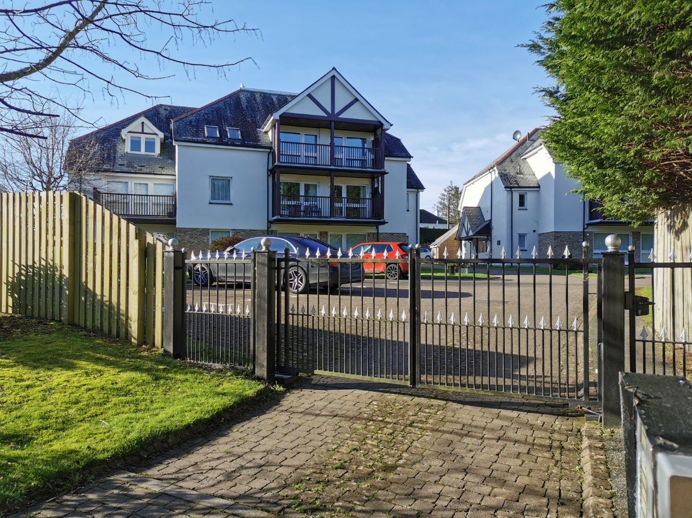 Flat Fairway in Charlestown