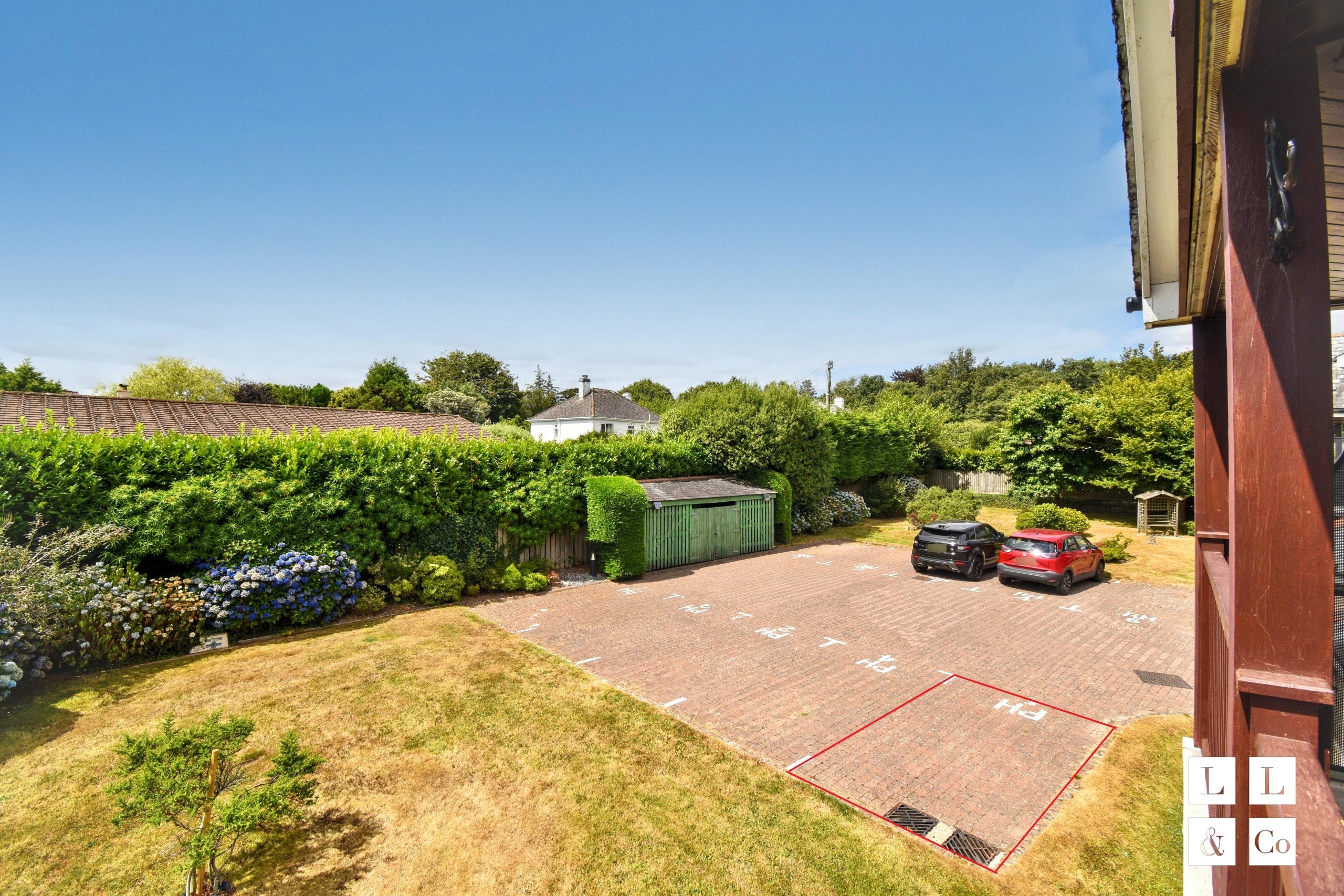 Flat Fairway in Charlestown