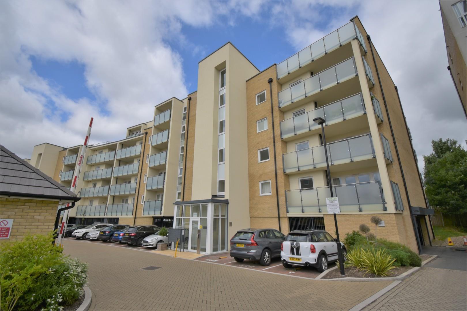 Flat Walsham Court in Derby