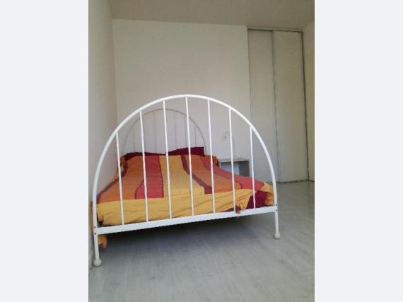 Chambre Rue duffour-dubergier à Bordeaux
