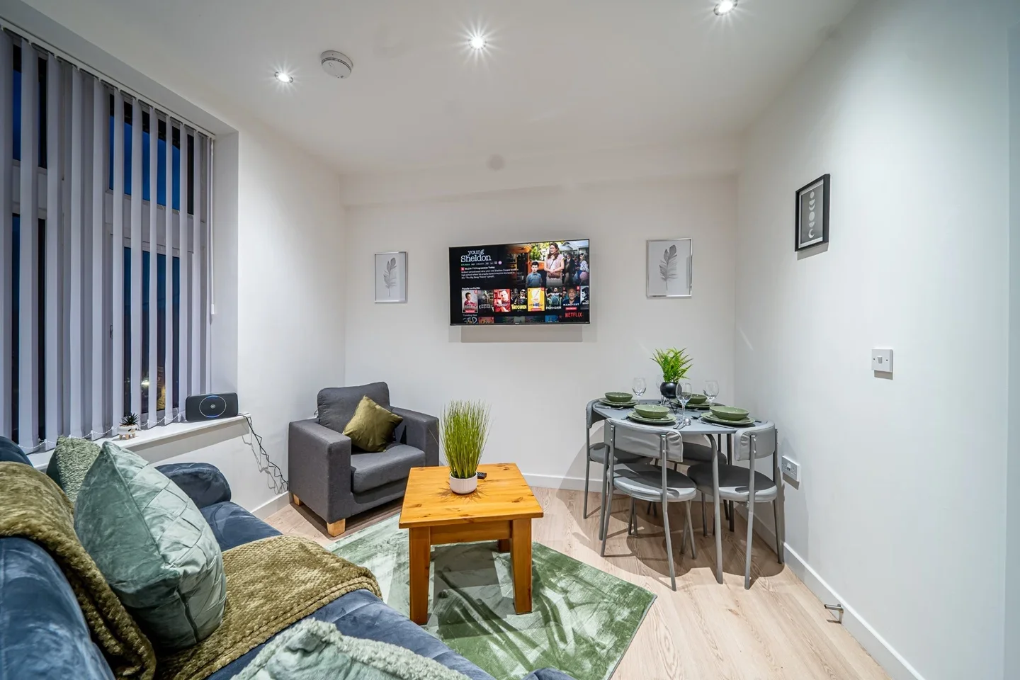 Flat Newhey Road in Milnrow