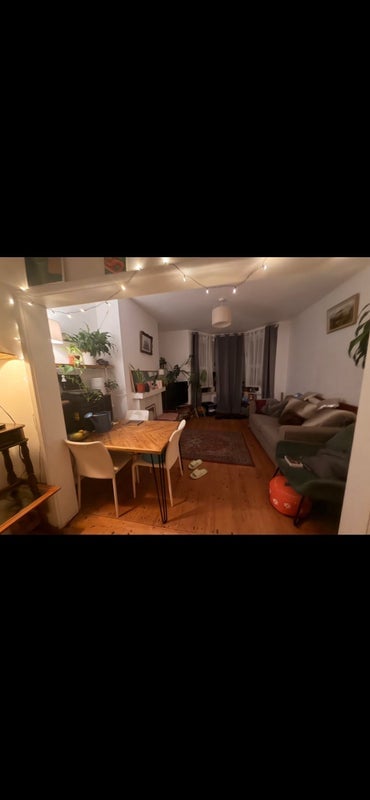 Room Avonvale Road in Bristol