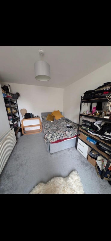 Room Avonvale Road in Bristol