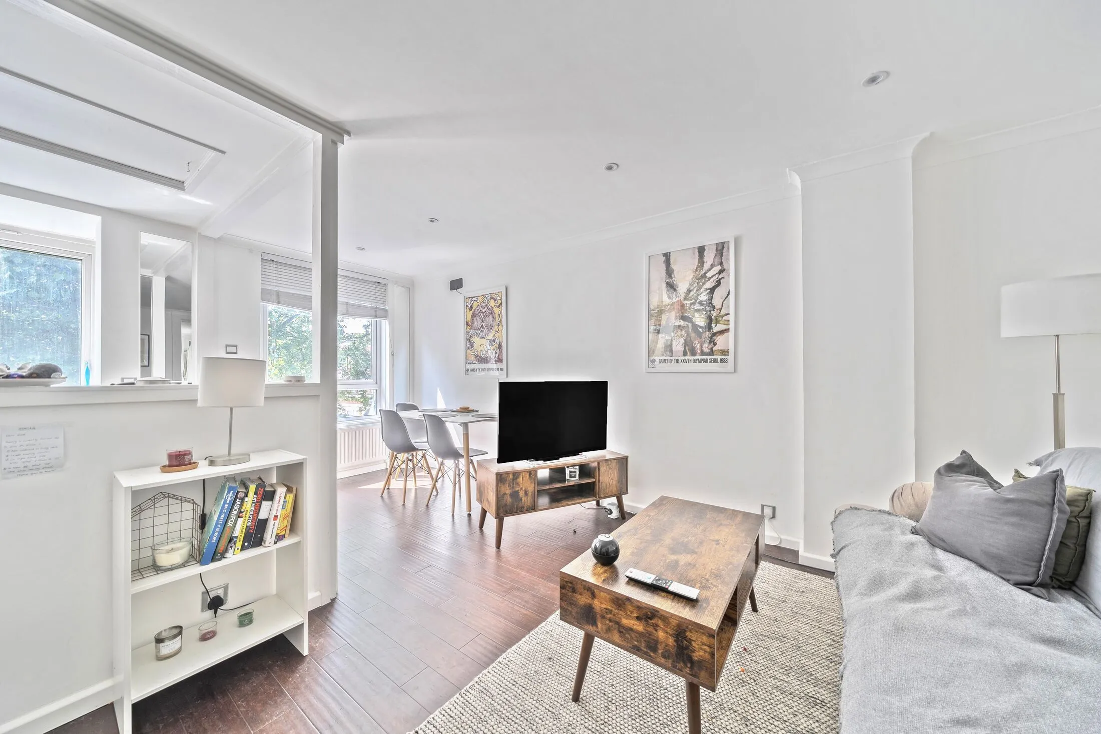 Flat Clapham Park Road in Greater London