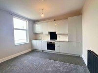 Flat Wellington Road South in Hazel Grove