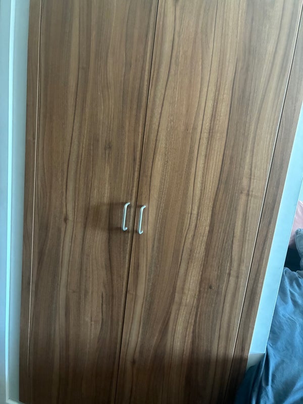 Room North End Road in Greater London