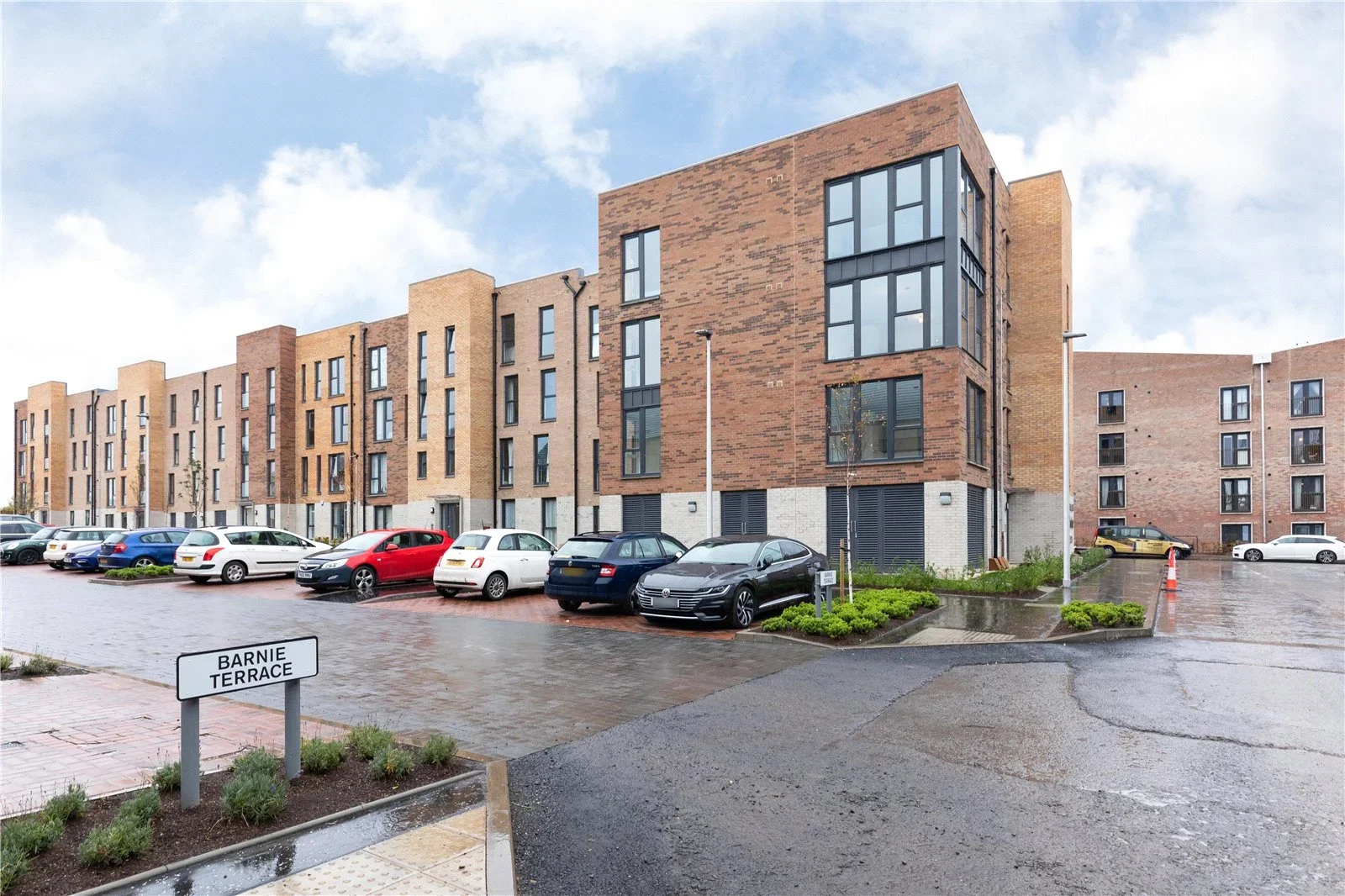 Flat Barnie Terrace in City of Edinburgh