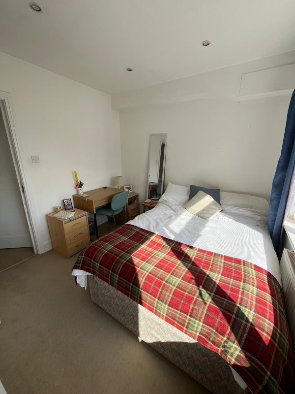 Room Radcliffe Square in Greater London