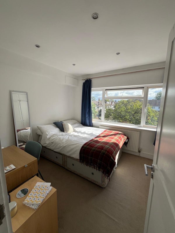 Room Radcliffe Square in Greater London