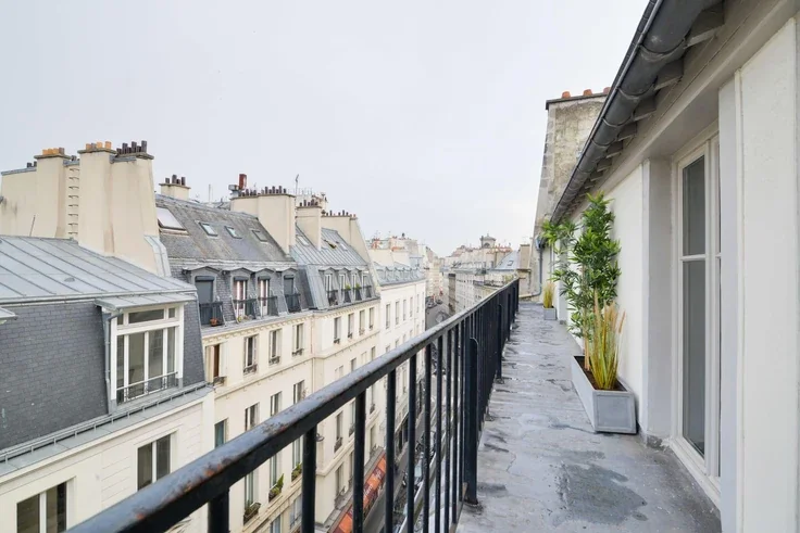 Appartement Rue Saint-Lazare à Paris