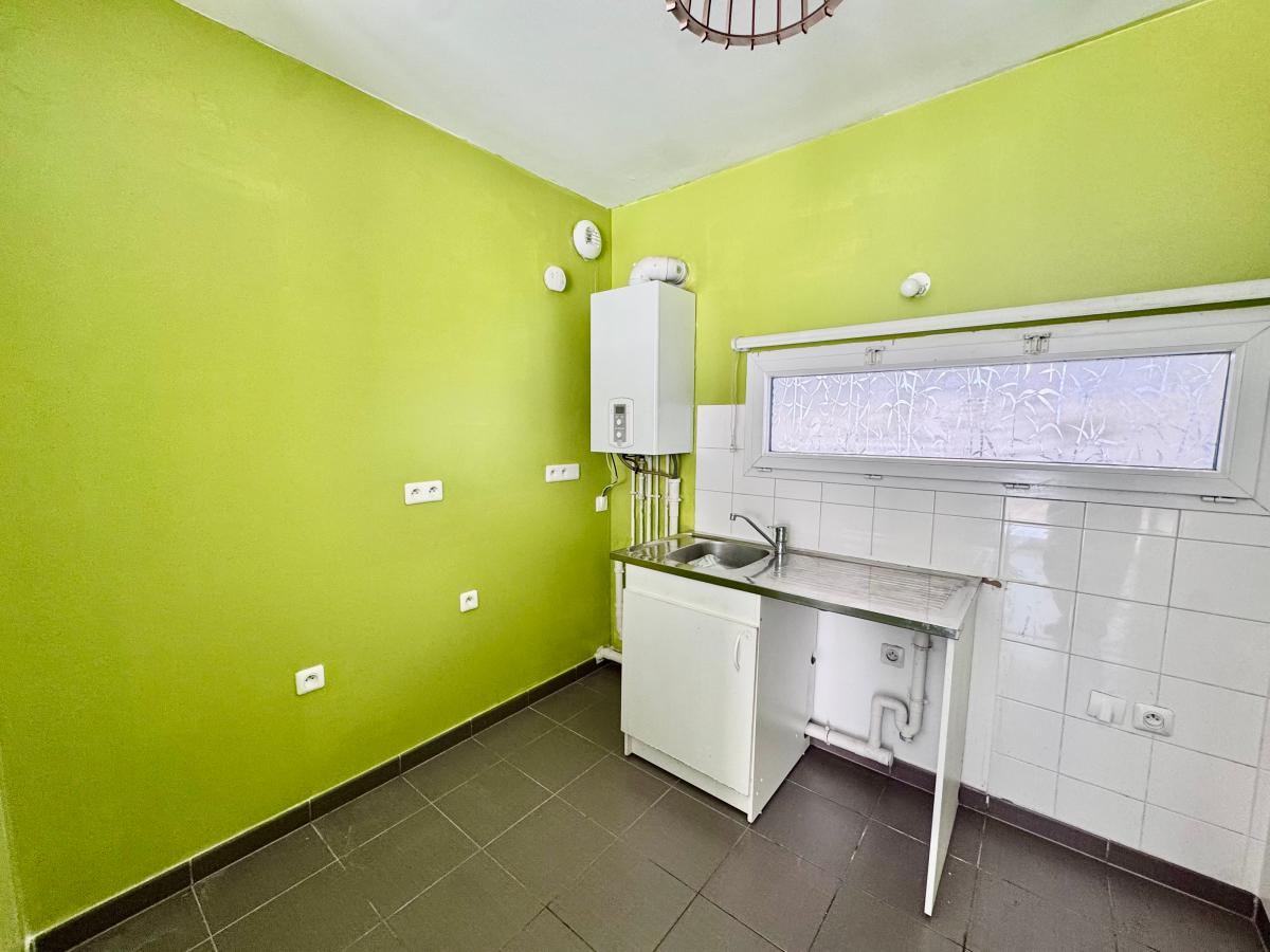 Appartement Rue Maurice Bellonte à Les Mureaux