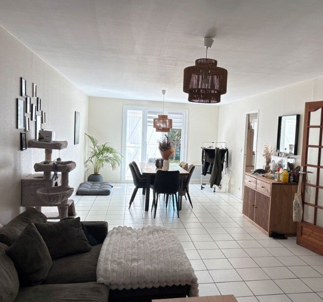 House Rue des Treilles in Libourne