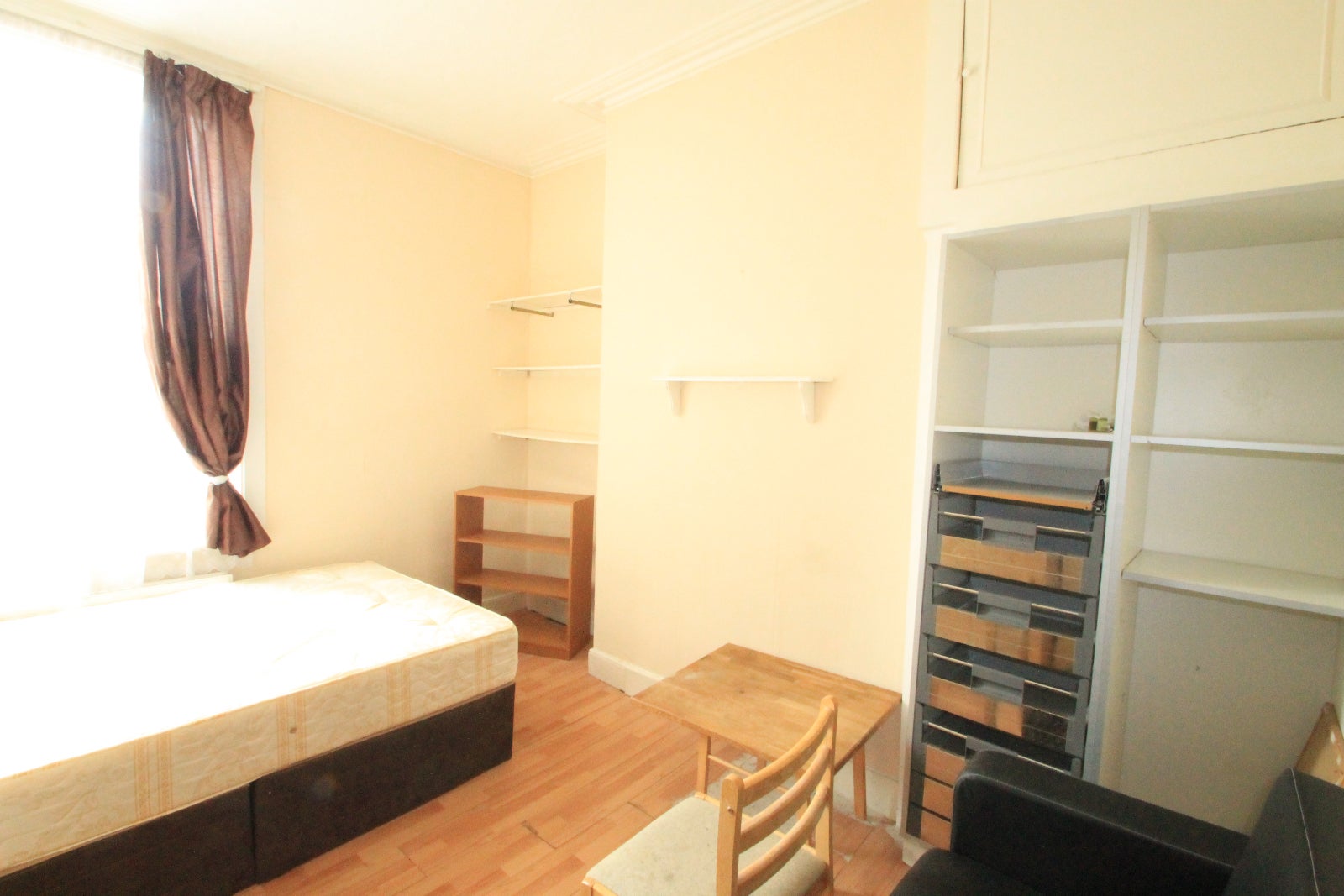 Flat Lennox Road in Greater London