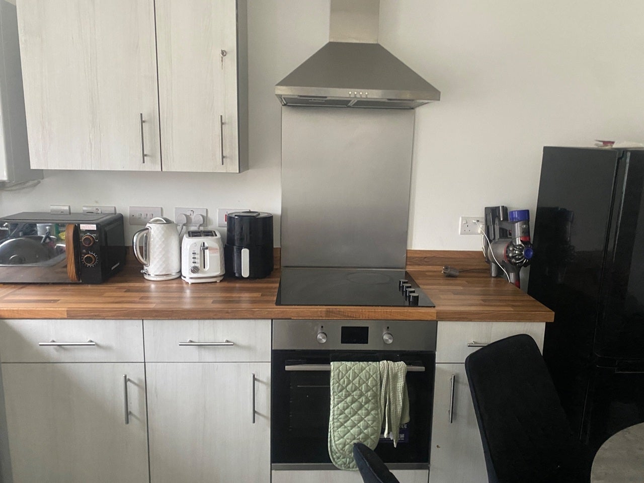 Room Firecrest Close in Coventry