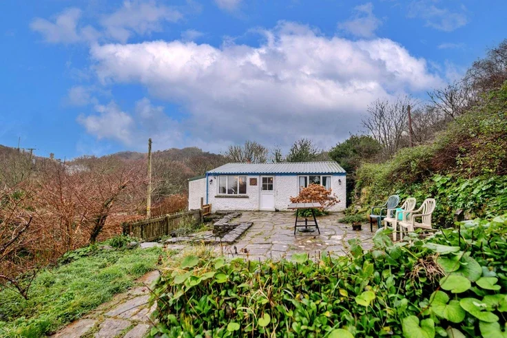 House Poundstock Church 1m in Millook