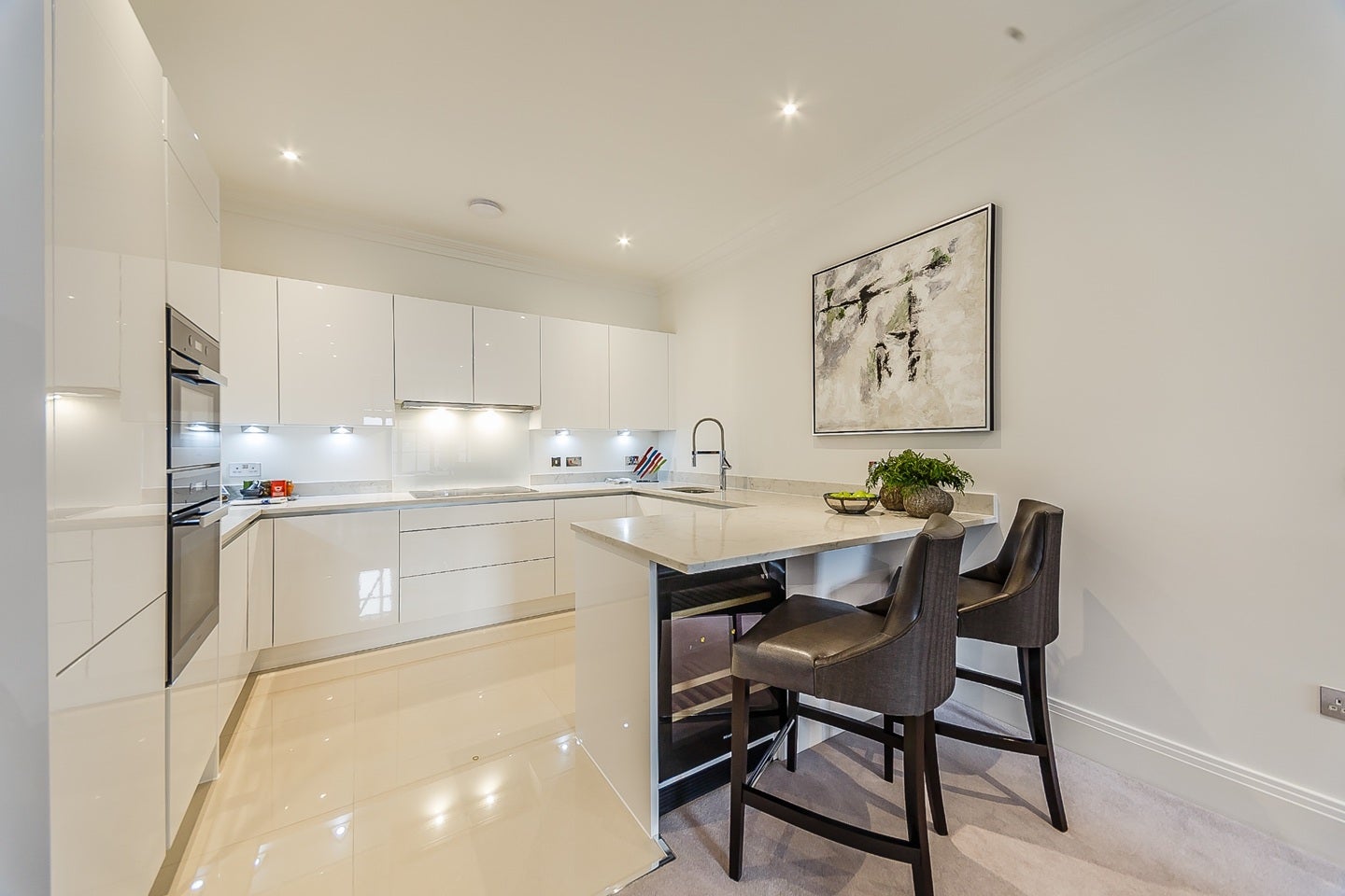 Flat Rainville Road in Greater London
