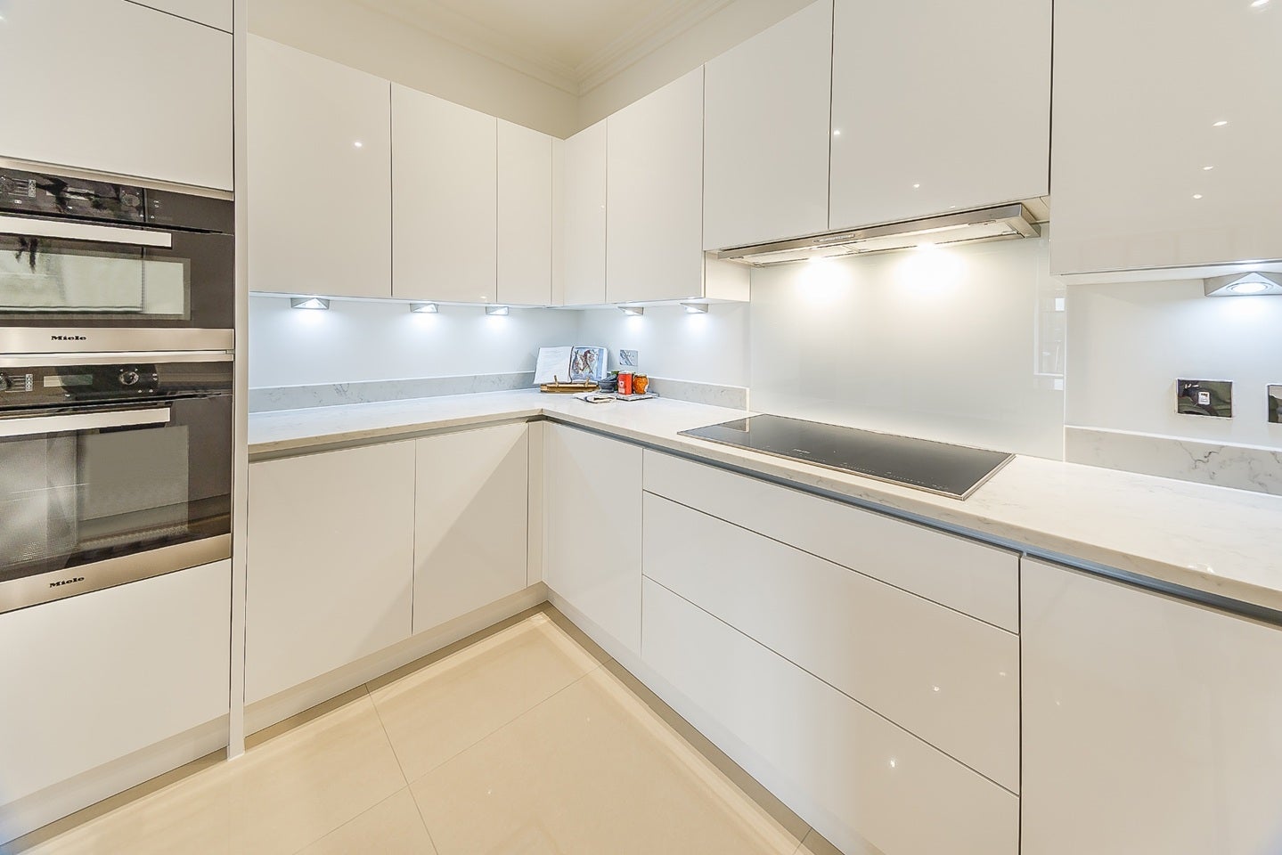 Flat Rainville Road in Greater London