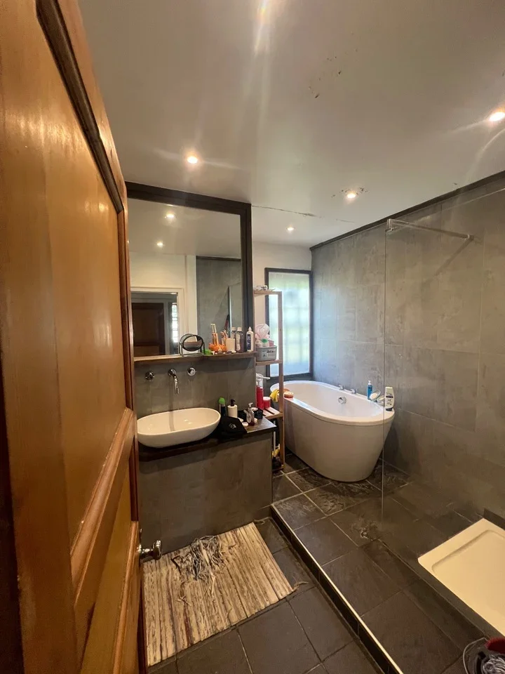 Room Muswell Hill in Greater London