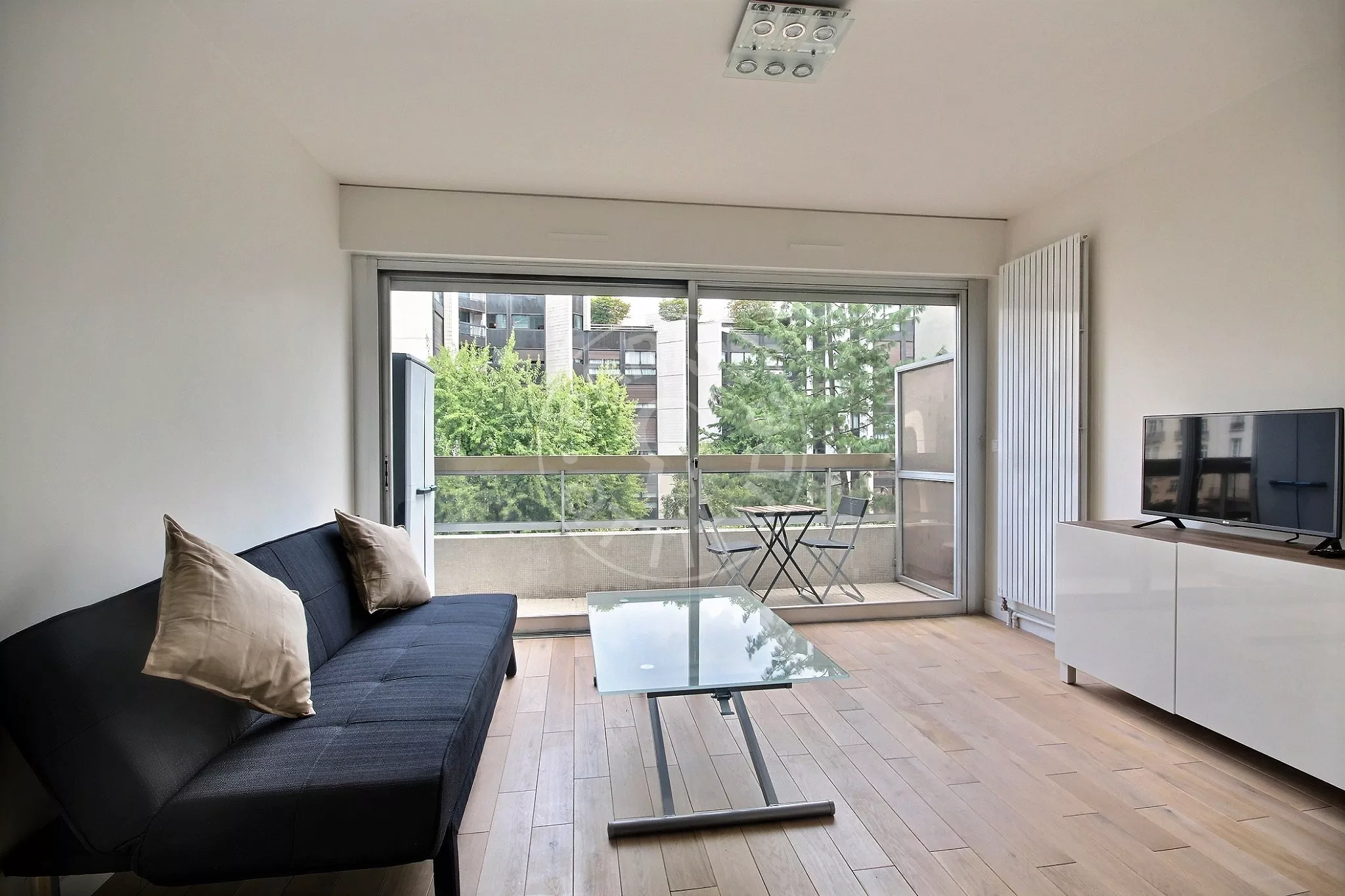 Appartement Rue Aumont-Thiéville à Paris