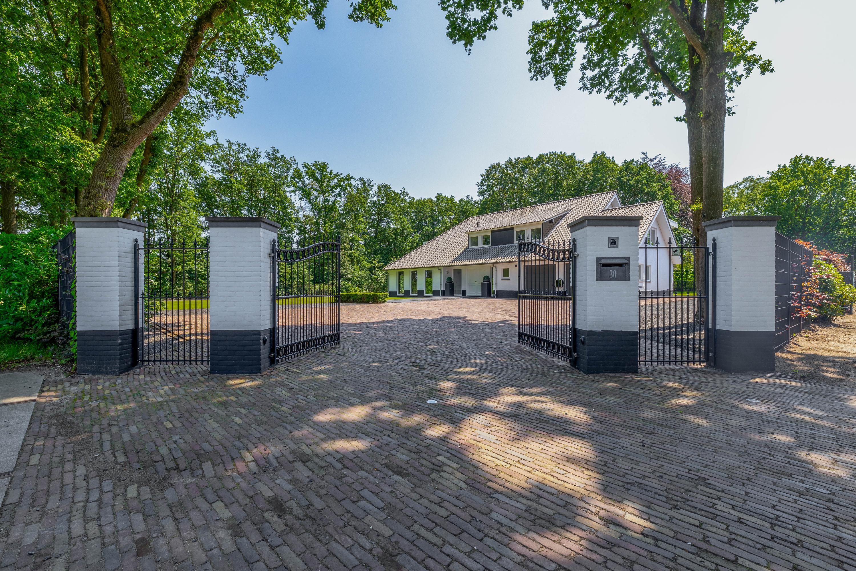 Huis Eendekooi 30 in Drunen