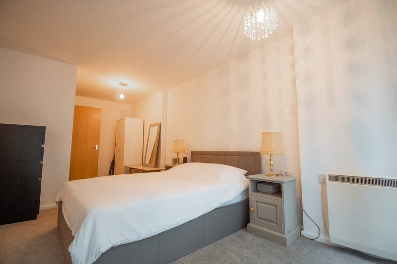 Flat Millharbour in Greater London