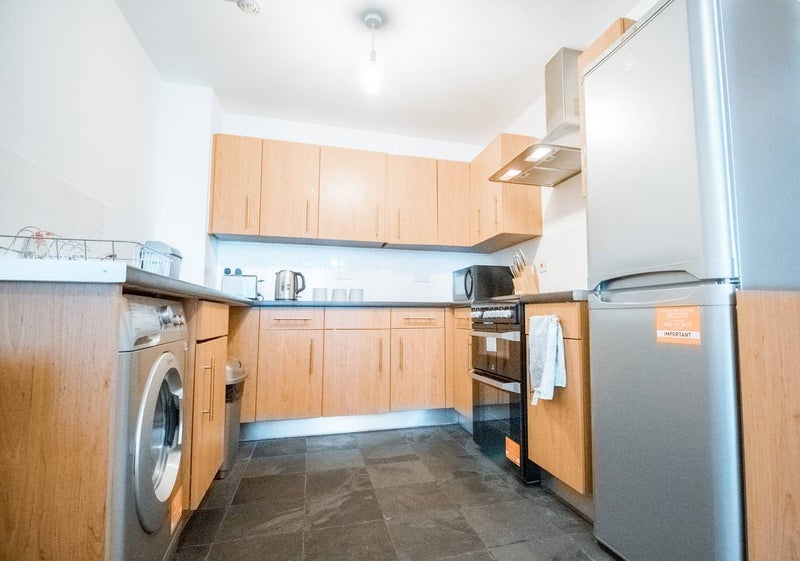 Flat Millharbour in Greater London