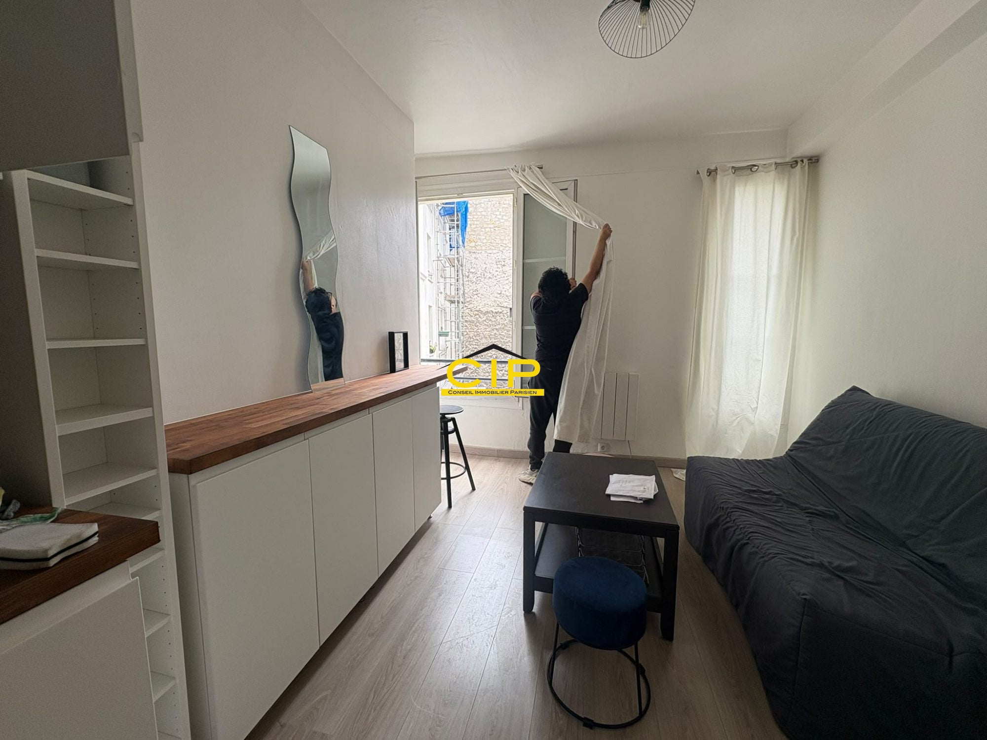 Appartement Rue Biot à Paris