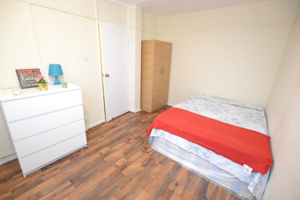 Room Eldon's Passage in Greater London