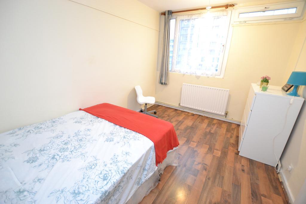 Room Eldon's Passage in Greater London