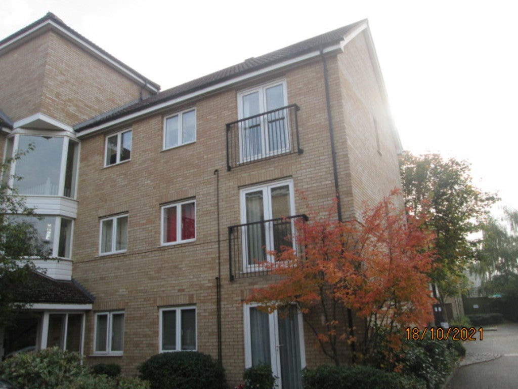 Flat Barnack Grove in North Hertfordshire