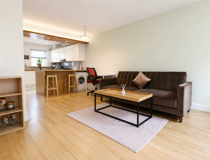 House Sefton Way in London