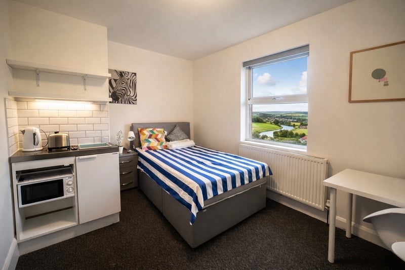 Room Ludlow Road in Redditch