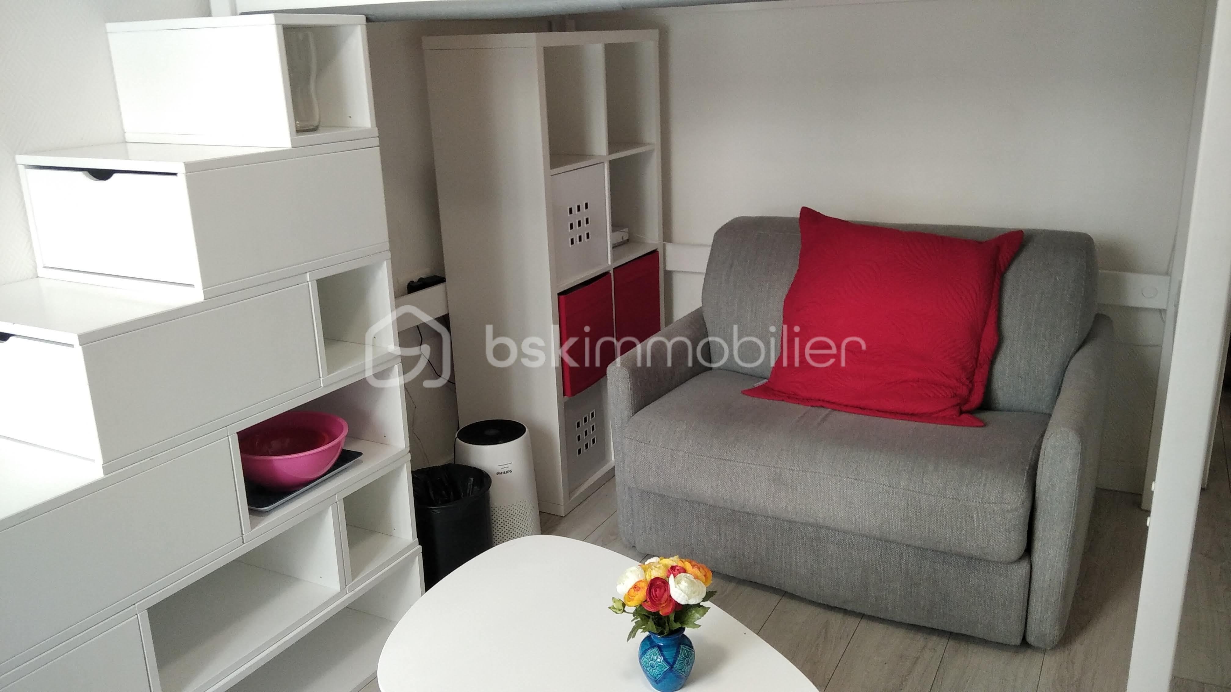 Appartement Rue Pierre Fontaine à Paris