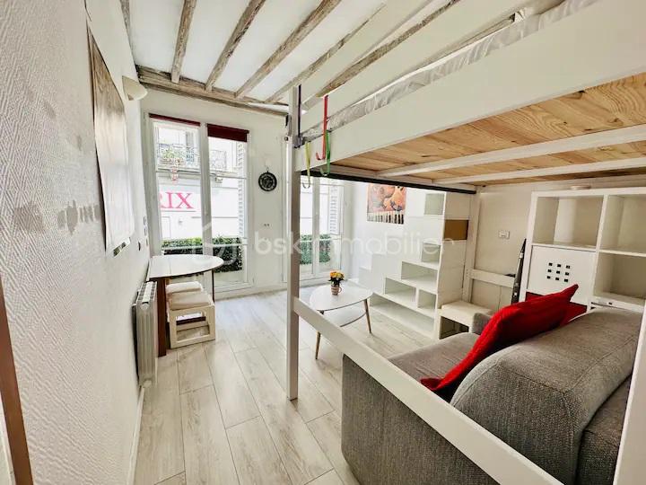 Appartement Rue Pierre Fontaine à Paris