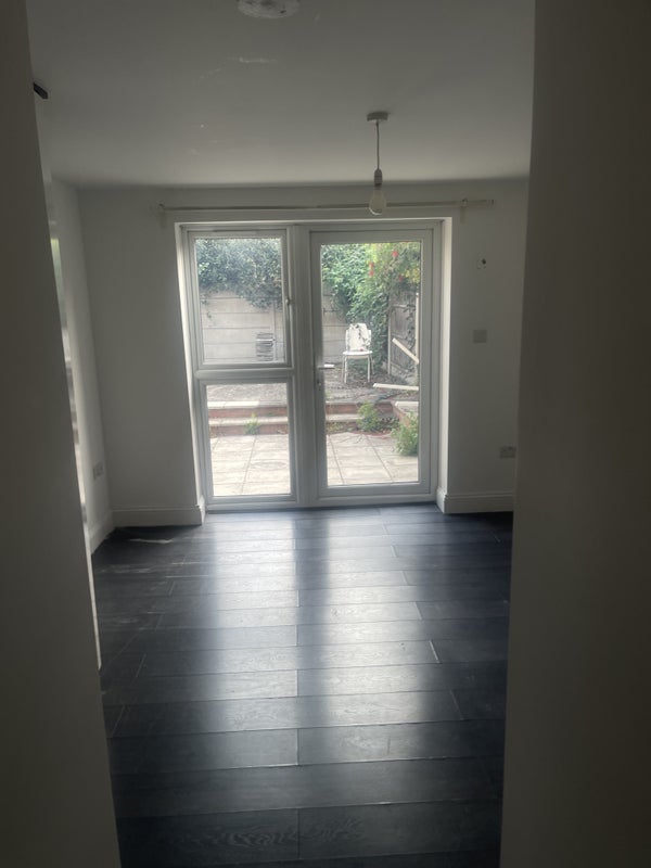 Room Kingfield Street in Greater London