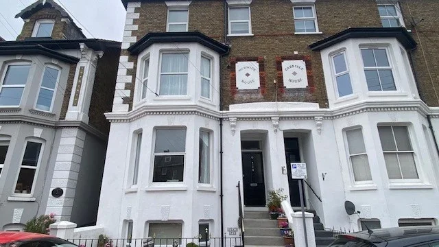 Flat Ranelagh Road in Deal