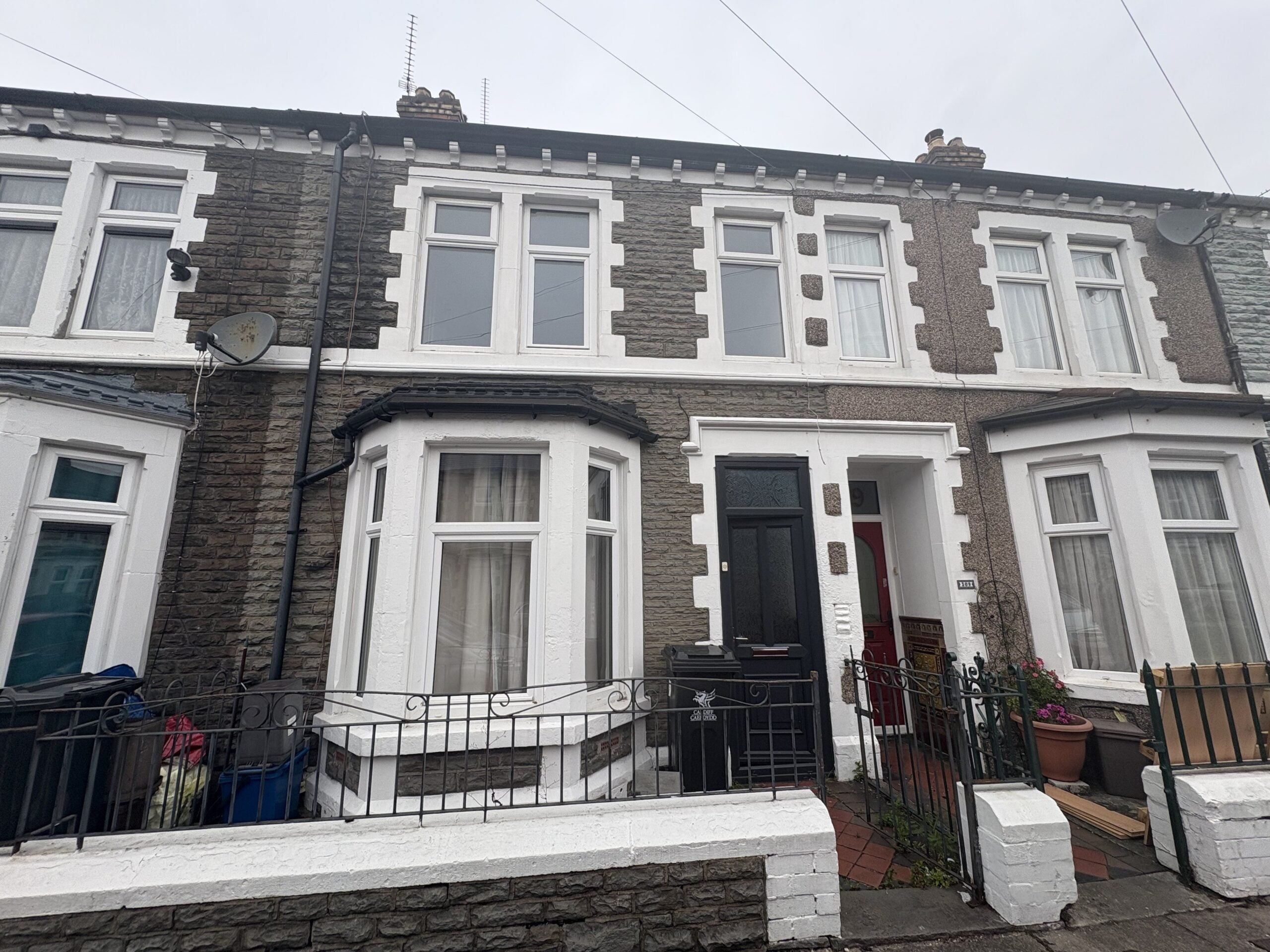 House Railway Street in Cardiff