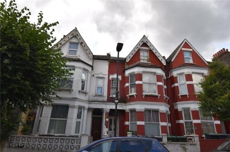 Flat Burgoyne Road in Greater London