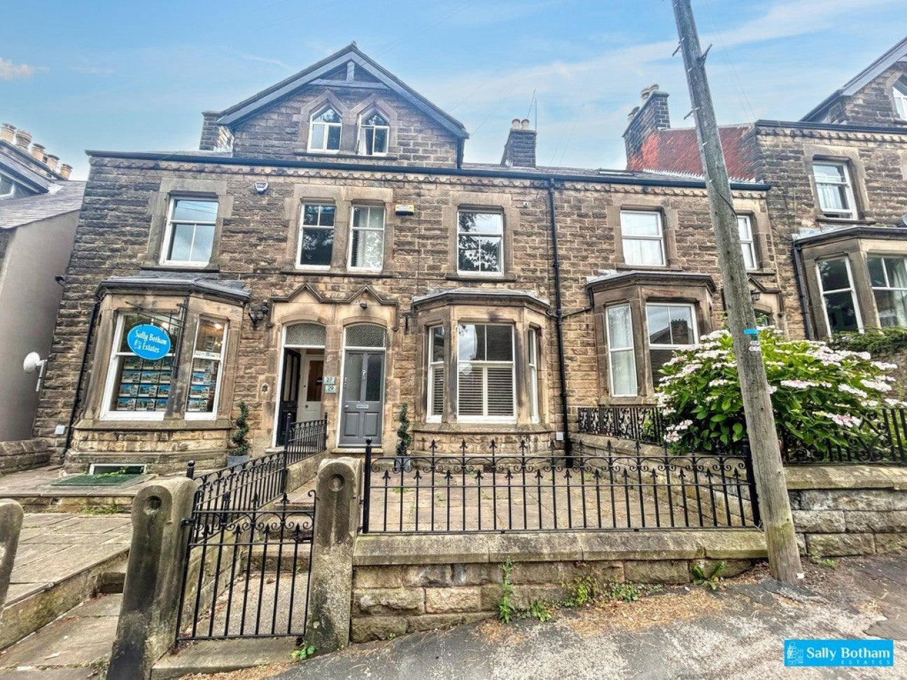 Flat Lime Grove Walk in Derbyshire Dales