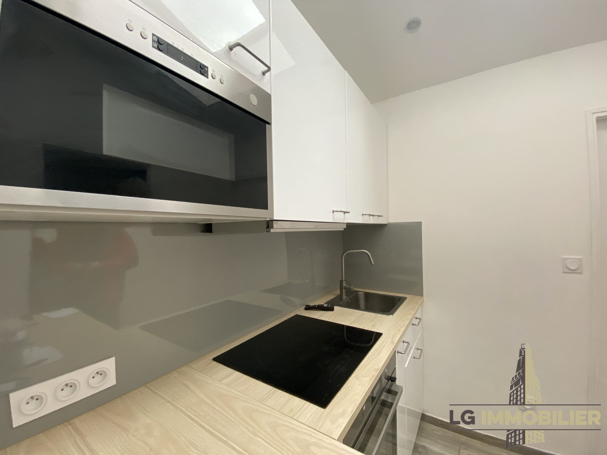 Flat Quai Saint-Maurice in Amiens