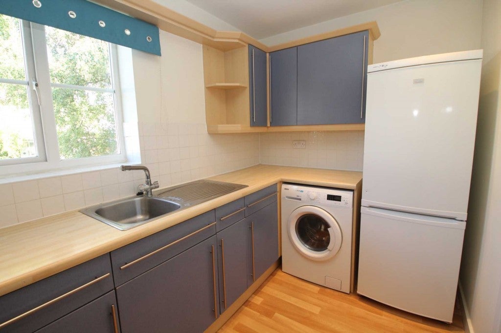 Flat Ebberns Road in Hemel Hempstead
