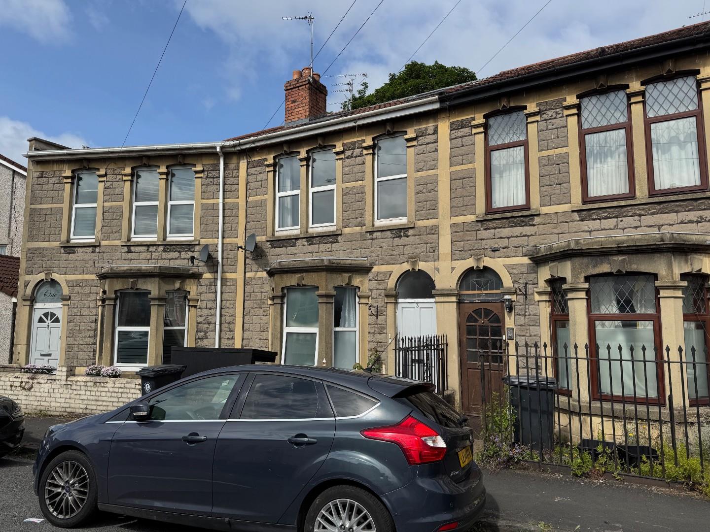 House Vicarage Road in Bristol