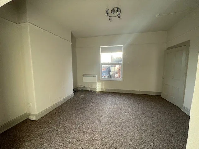 Flat London Road in South Kesteven