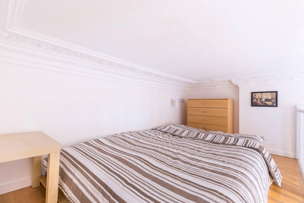 Flat Claverton Street in City of Westminster