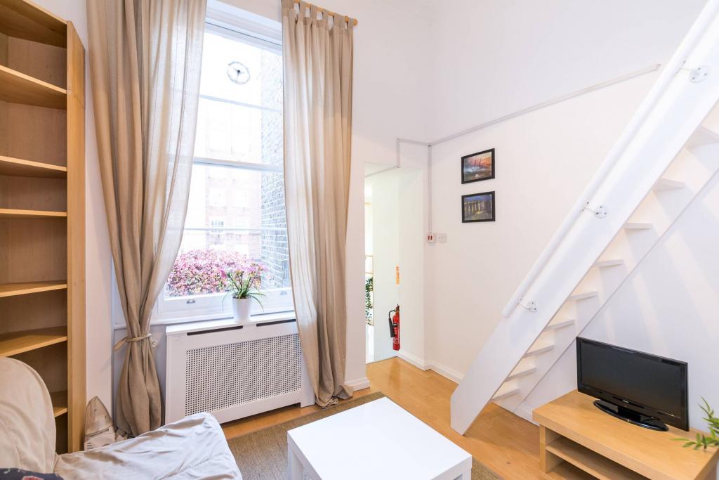 Flat Claverton Street in City of Westminster