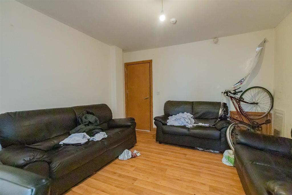 Room Alton Road in Birmingham