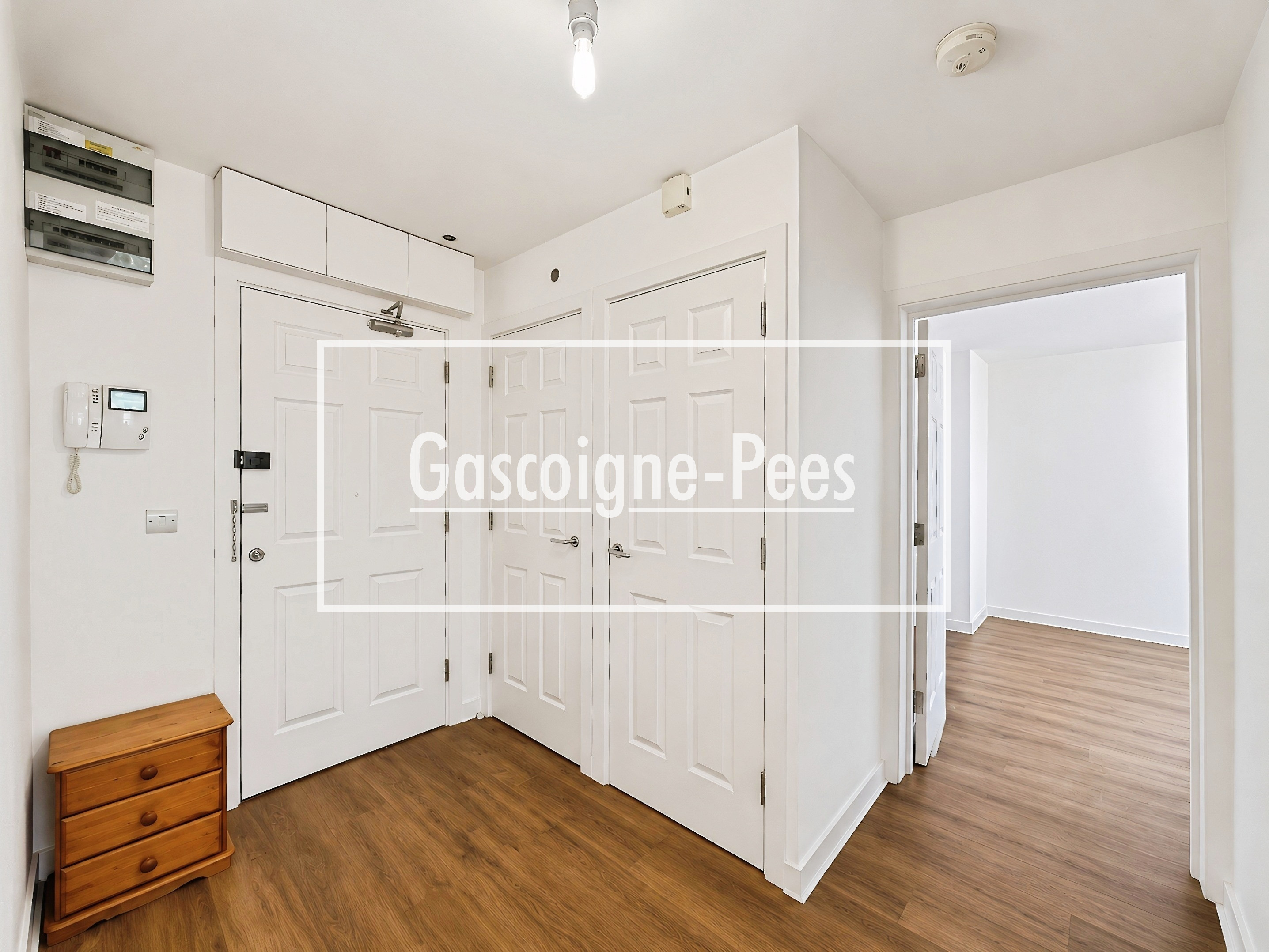 Flat Melrose Walk in Basingstoke and Deane